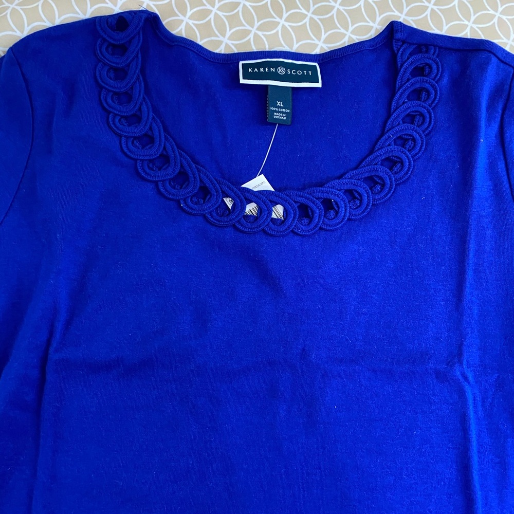 Women top